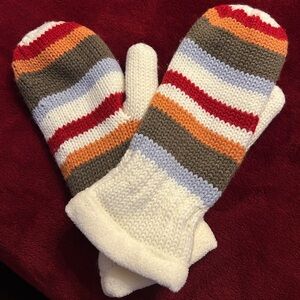 Striped Knit Mittens